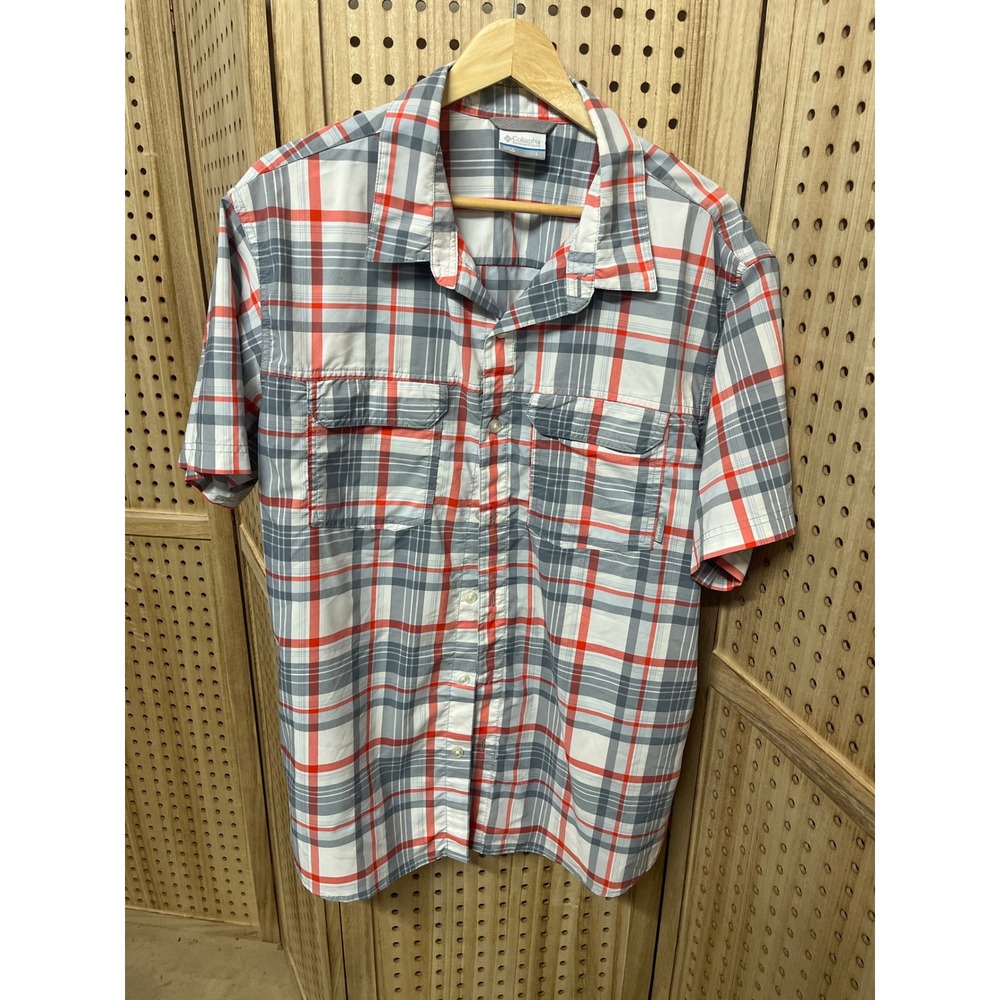 Columbia OmniWick Mens Large Short Sleeve Plaid Button Down Shirt Red Grey White